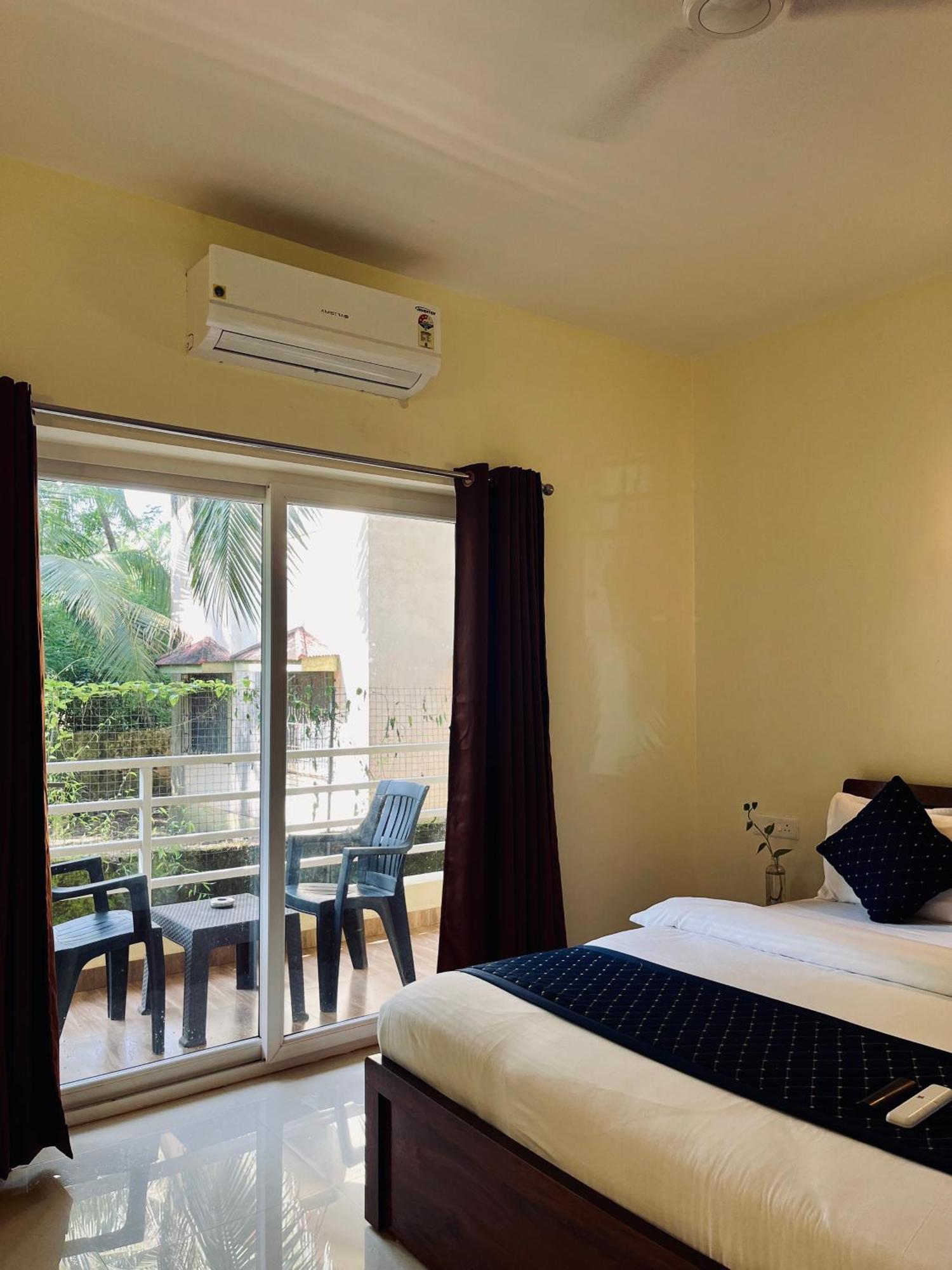 Sterling Garden Hotel By Pas Resorts Morjim Ngoại thất bức ảnh